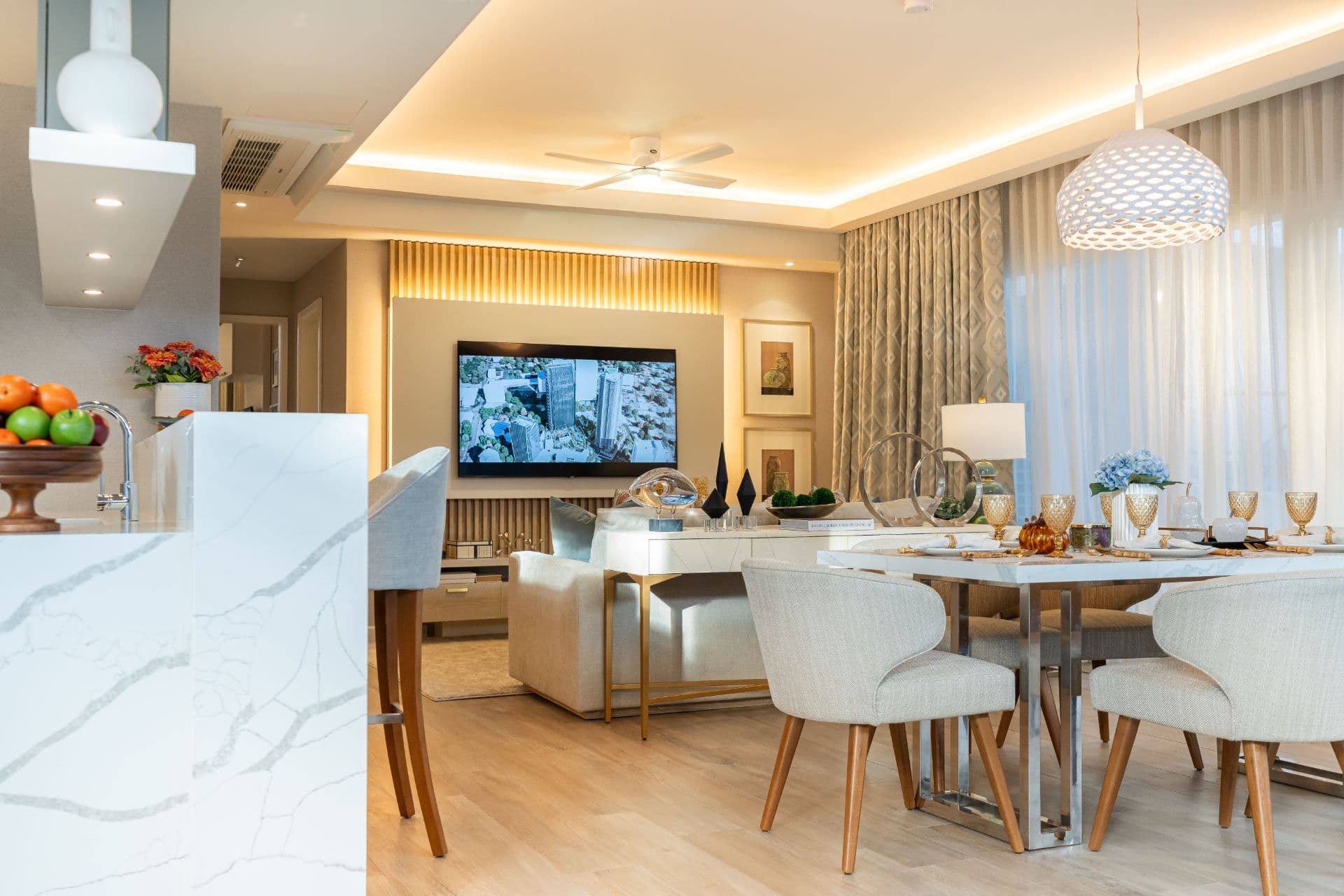 Premier 2-Bedroom Residence at Lincoln Tower – IPI Center Rockwell